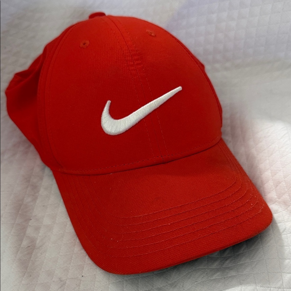 Nike Legacy91 DRI-FIT Orange Unisex Performance Adjustable Cap. Like New!